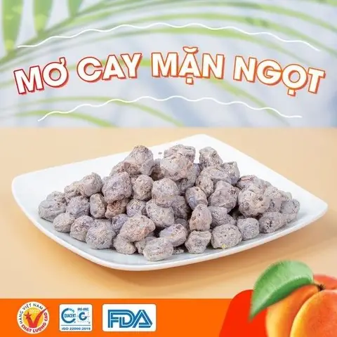 Mơ Cay Mặn Ngọt