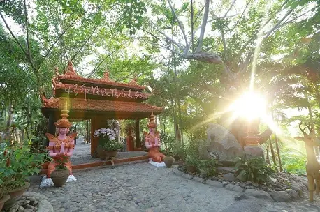 Pháp Viện Thánh Sơn: Kinh Nghiệm Tham Quan Chi Tiết 2026