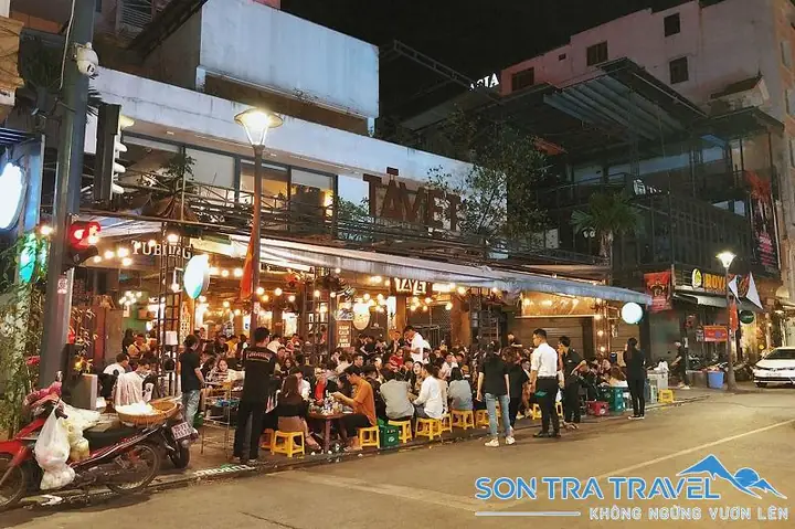 Phố Đi Bộ Huế Ở Đâu, Có Mấy Khu Phố Và Chơi Gì Ở Đó? – Du Lịch ...