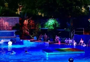 Pool Bar Hồ Chí Minh City: Top 10 Quán Bar Hồ Bơi View Đẹp, Giá Hợp Lý