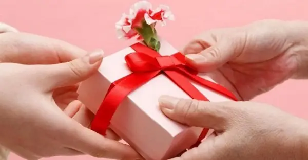 Mời Bạn Tham Khảo Thêm Các Món Quà Ý Nghĩa Dành Tặng Cho Những Người Phụ Nữ Của Mình
