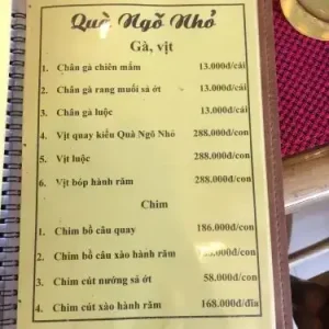 Nghệ Thuật Thủ Công: Sự Tinh Tế Trong Từng Chi Tiết
