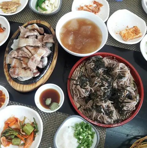 Quán Ăn Ngon Ở Sài Gòn Có Không Gian Đẹp, Giá Phải Chăng Bạn Nên Chọn Lựa Trong Năm 2019