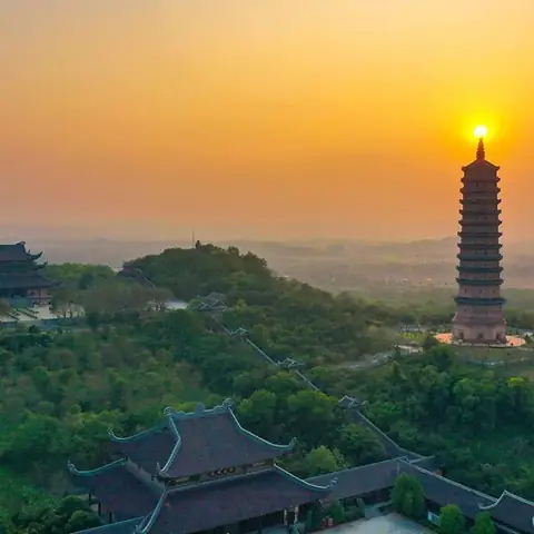 Tour Du Lịch Tràng An Ninh Bình 1 Ngày Tour Du Lịch Tràng An Ninh Bình 1 Ngày