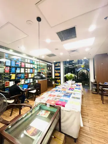 Tầng 1 Siêu Thơ Với Không Gian Thoáng Đáng, Cực Chill