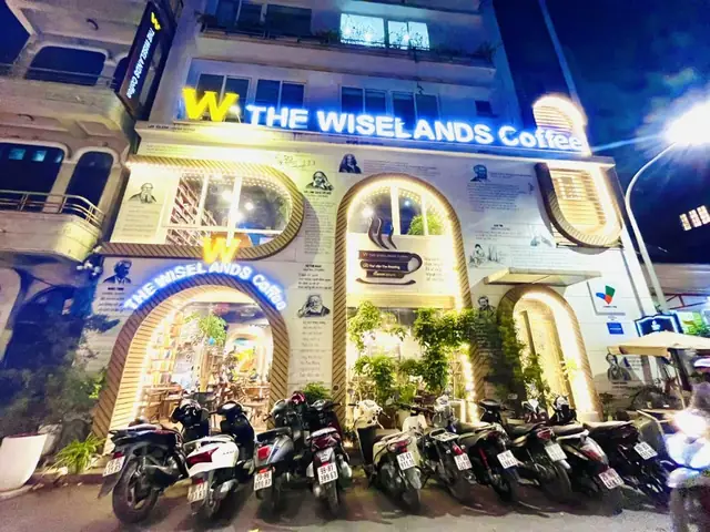 Tầng 1 Siêu Thơ Với Không Gian Thoáng Đáng, Cực Chill