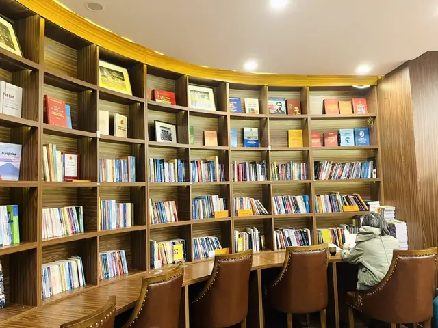 Tầng 1 Siêu Thơ Với Không Gian Thoáng Đáng, Cực Chill