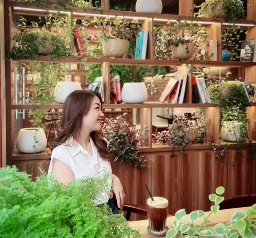 Tầng 1 Siêu Thơ Với Không Gian Thoáng Đáng, Cực Chill