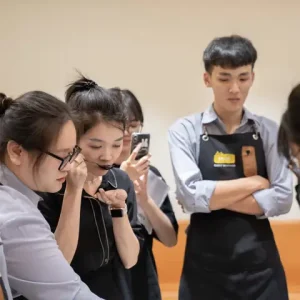 Quán Cà Phê Tổ Chức Workshop