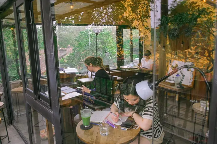 Tranquil Books & Coffee