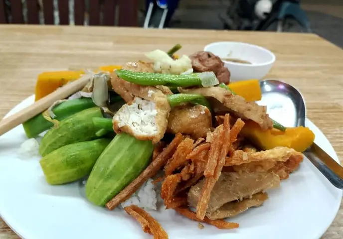 Quán Cơm Chay Diệu Hương