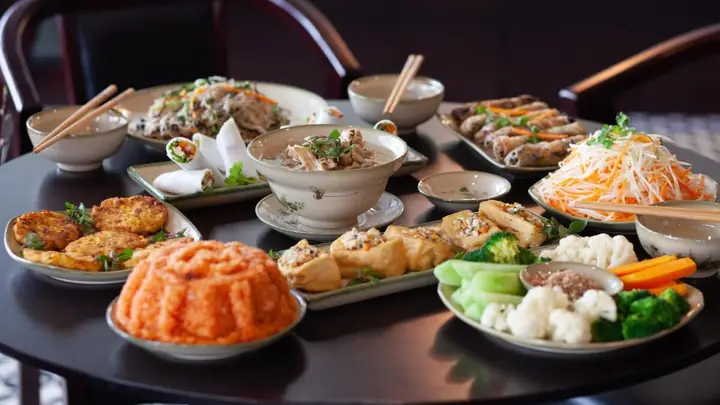 10 Quán Chay Ngon Sài Gòn “gây Nghiện” Với Thực Đơn Sáng Tạo ... 10 Quán Chay Ngon Sài Gòn “gây Nghiện” Với Thực Đơn Sáng Tạo ...