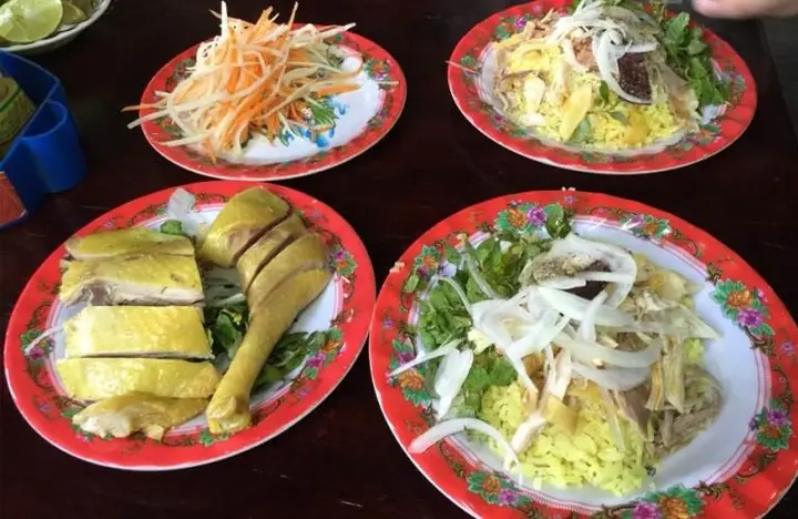 Cơm Gà Bà Buội