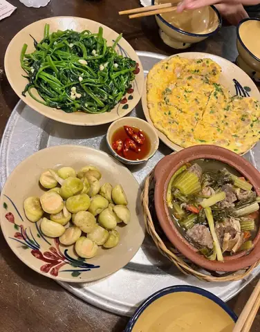 Cơm Nhà