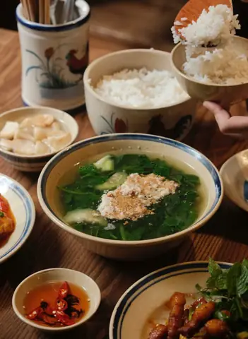 Cơm Lệ