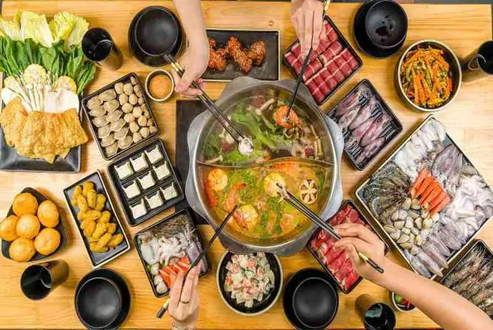 Lẩu Wang – Lẩu Ngon Hà Nội Trong Lòng Nhiều Thế Hệ Sinh Viên