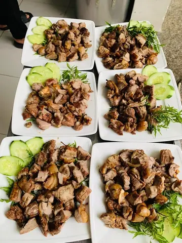 Nhà Hàng Hoa Lư (hoa Lu Restaurant) Nhà Hàng Hoa Lư (hoa Lu Restaurant)