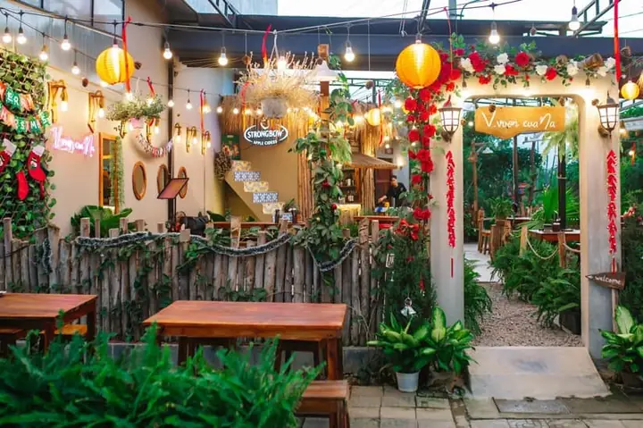 Vườn Của Na – Quán Nhậu Gần Sân Bay Đà Nẵng Nhỏ Xinh, Ấm Cúng Và Dễ Thương Vườn Của Na – Quán Nhậu Gần Sân Bay Đà Nẵng Nhỏ Xinh, Ấm Cúng Và Dễ Thương