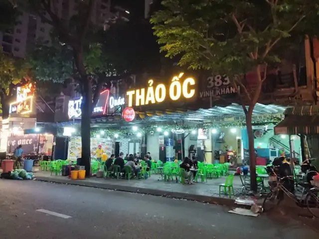 Vĩnh Khánh: Con Đường Của Những Quán Ốc Huyền Thoại Vĩnh Khánh: Con Đường Của Những Quán Ốc Huyền Thoại