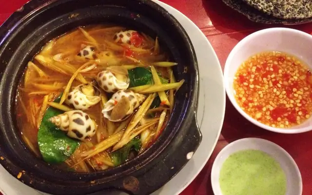 Ốc Sài Gòn - Nguyễn Huệ Ở Huế | Foody.vn Ốc Sài Gòn - Nguyễn Huệ Ở Huế | Foody.vn