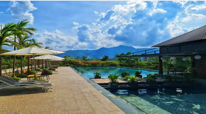 Resort Có Bể Bơi Nước Nóng Gần Hà Nội
