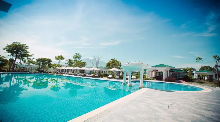Resort Có Bể Bơi Nước Nóng Gần Hà Nội