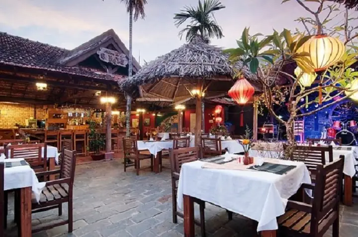 Nhà Hàng Trùng Dương Phú Quốc