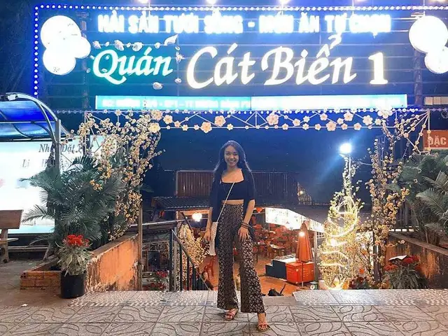 Quán Cát Biển Phú Quốc – Quán Ăn Hải Sản Ngon Ở Phú Quốc