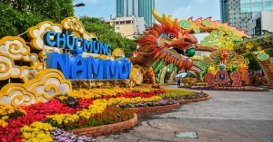 Tp.hcm Lưu Giữ Linh Vật Rồng Ở Đường Hoa Nguyễn Huệ Đến Hết ...