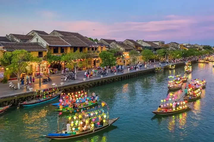 What Does Rừng Dừa Bảy Mẫu Mean In English?