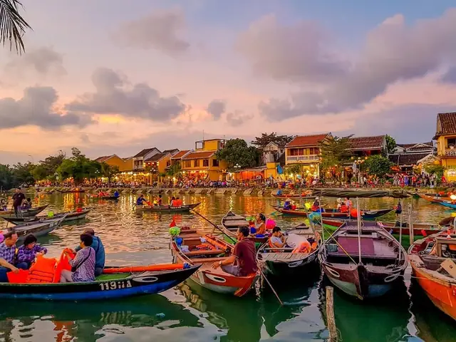 What Does Rừng Dừa Bảy Mẫu Mean In English?