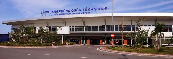 Phương Tiện Di Chuyển Từ Sân Bay Cam Ranh Đến Trung Tâm Thành ...