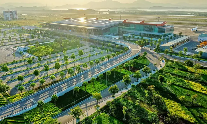 Sân Bay Vân Đồn - Cú Bắt Tay Giữa Sun Group Và Ông Lớn Quốc Tế ...