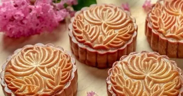 Bà Phạm Khánh Phong Lan: 'mùa Trung Thu Sắp Đến, Bánh Nhà Làm ...
