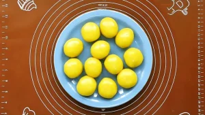 Cách Sên Nhân Sầu Riêng Thơm Ngon Lạ Miệng Cho Bánh Trung Thu