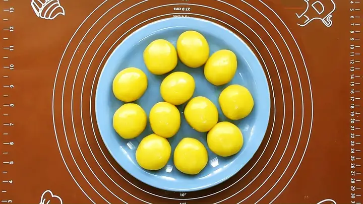 Cách Sên Nhân Sầu Riêng Thơm Ngon Lạ Miệng Cho Bánh Trung Thu