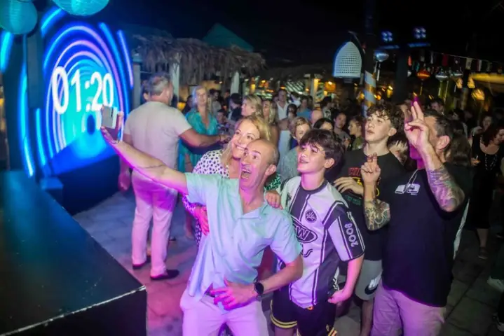 📅 Sunday, 31st December | 6 Pm – Late📍 Shore Club An Bang Beach, Hoi An🍾 Free Entry + Free Welcome Drink With Booking