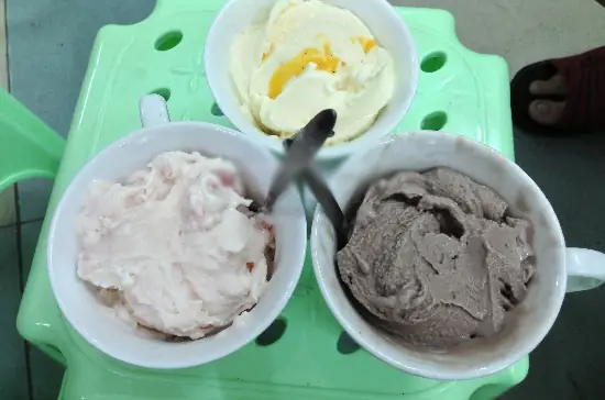 Mới Đầu Hè Trời Đã Rất Oi Bức, Nhanh Chân Đi Tìm Các Quán Sữa Chua Ngon Lành, Lạ Miệng Để Giải Nhiệt Thôi Nào.