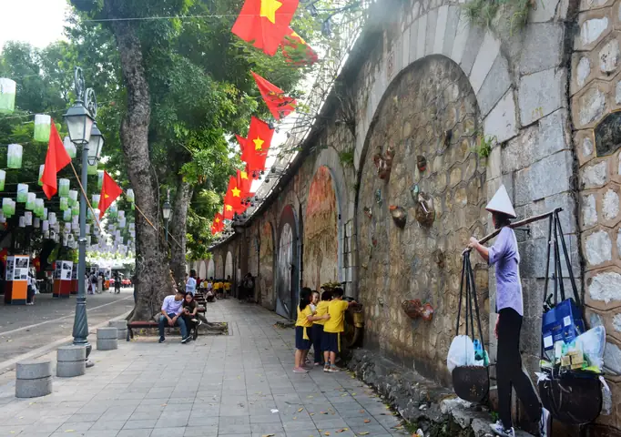 Âm Vang Bài Ca Hà Nội
