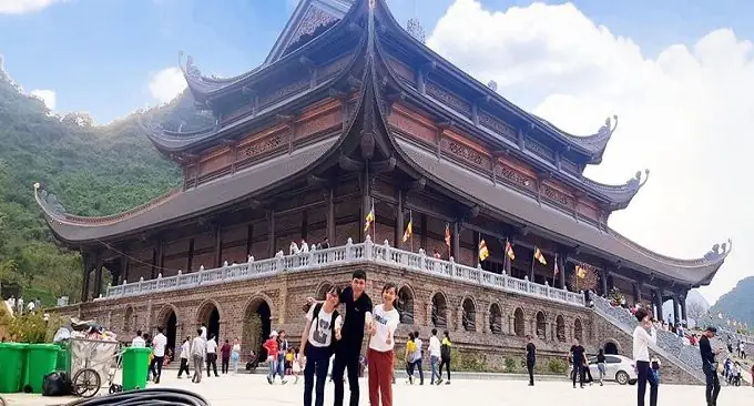 Những Lí Do Bạn Nên Ghé Chùa Tam Chúc “ngay Và Luôn” Những Lí Do Bạn Nên Ghé Chùa Tam Chúc “ngay Và Luôn”