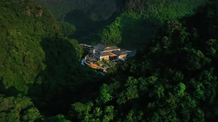 Suối Nước Nóng Yoko Onsen Quang Hanh Quảng Ninh: Khu Nghỉ Dưỡng Cao Cấp