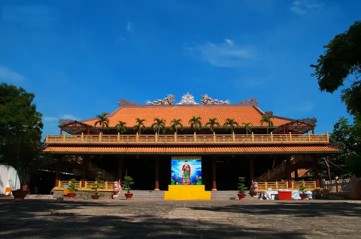Giac Lam Pagoda