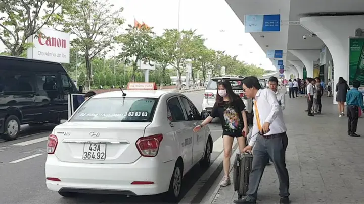 Lý Do Nên Đặt Taxi Sân Bay Đà Nẵng Lý Do Nên Đặt Taxi Sân Bay Đà Nẵng