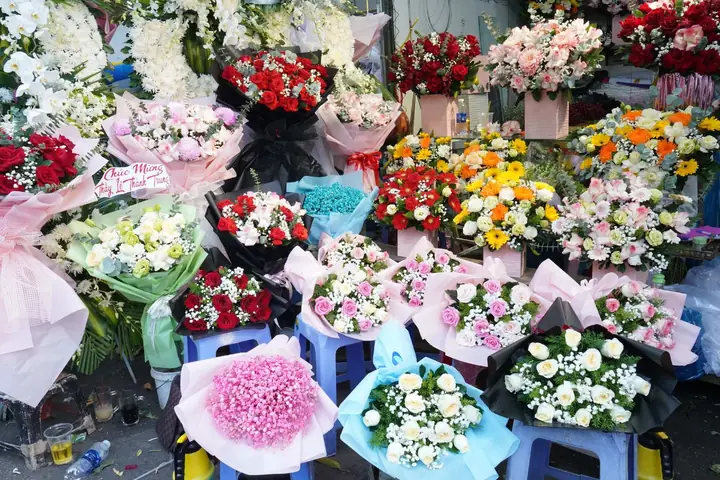 Chợ Hoa Hồ Thị Kỷ