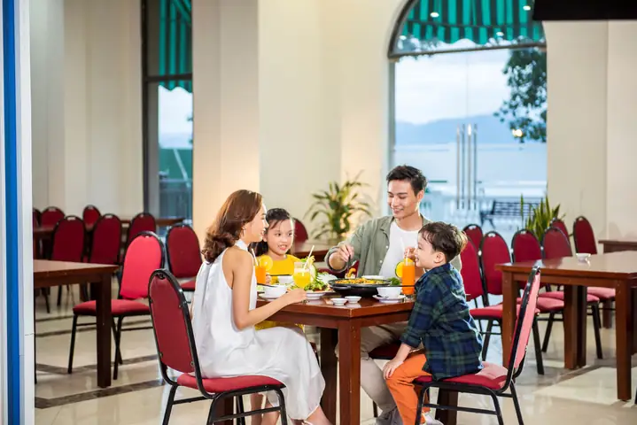 [vinwonders Nha Trang] - Combo Vé Vào Cửa Vinwonders + Dịch Vụ Buffet