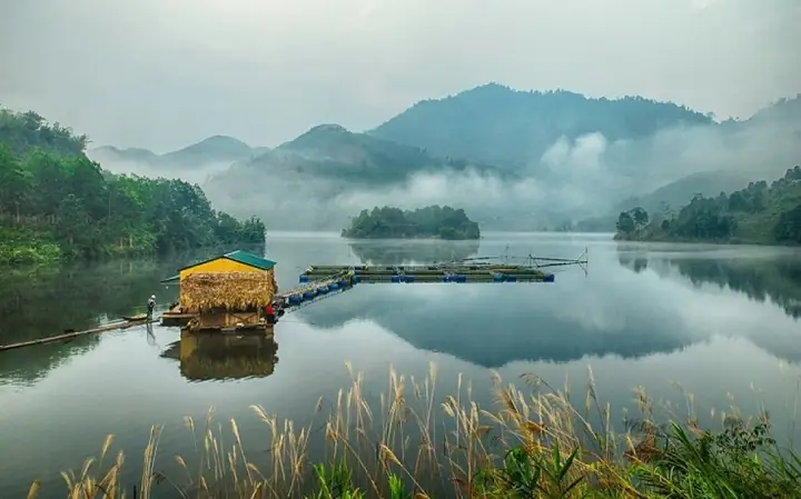 11. Tháng 8 Nên Đi Du Lịch Ở Đâu Miền Bắc? Đưa Nhau Đi Trốn Ở Vườn Quốc Gia Xuân Sơn – Phú Thọ