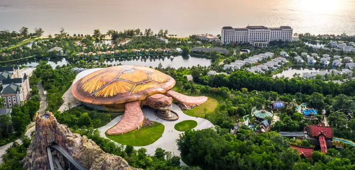 [phu Quoc Passport] - Tour Trọn Vẹn Vinwonders + Vinpearl Safari + Grand World + Vé Show Diễn + Voucher Ẩm Thực (2 Ngày)