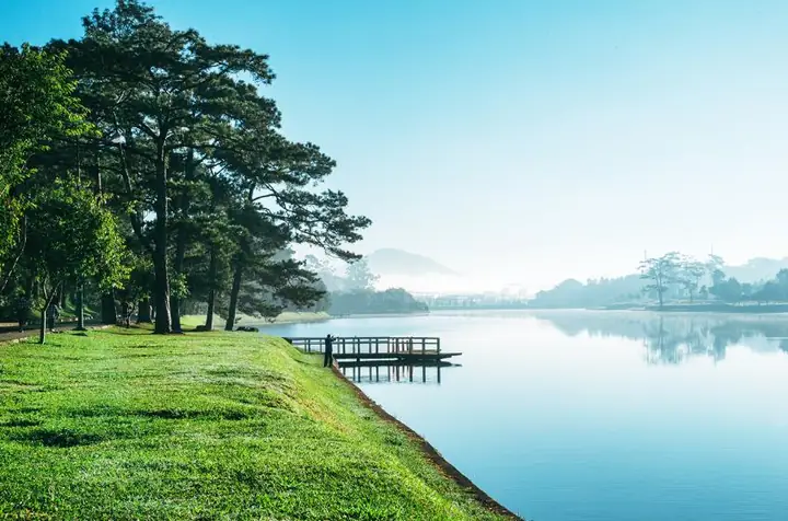 Hồ Xuân Hương Hồ Xuân Hương