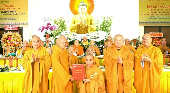 Tp.hcm: Lễ Công Bố Quyết Định Bổ Nhiệm Đại Đức Thích Giác Hạnh ...
