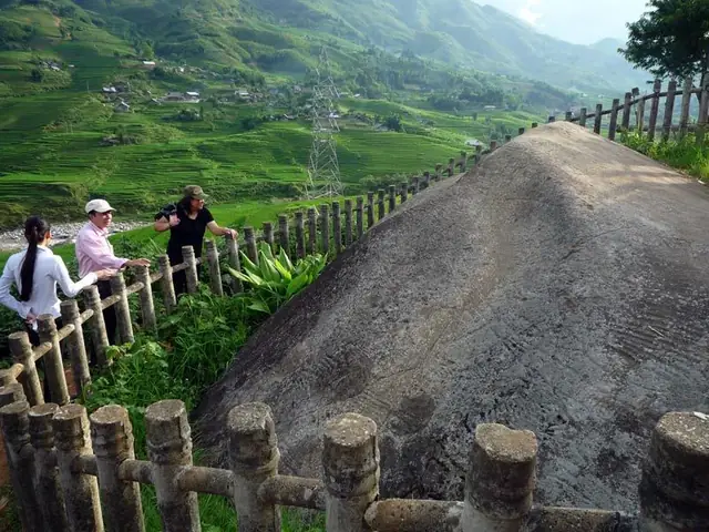 Attractions Of Sapa #2 The Area Of Old Carved Stone — Steemit